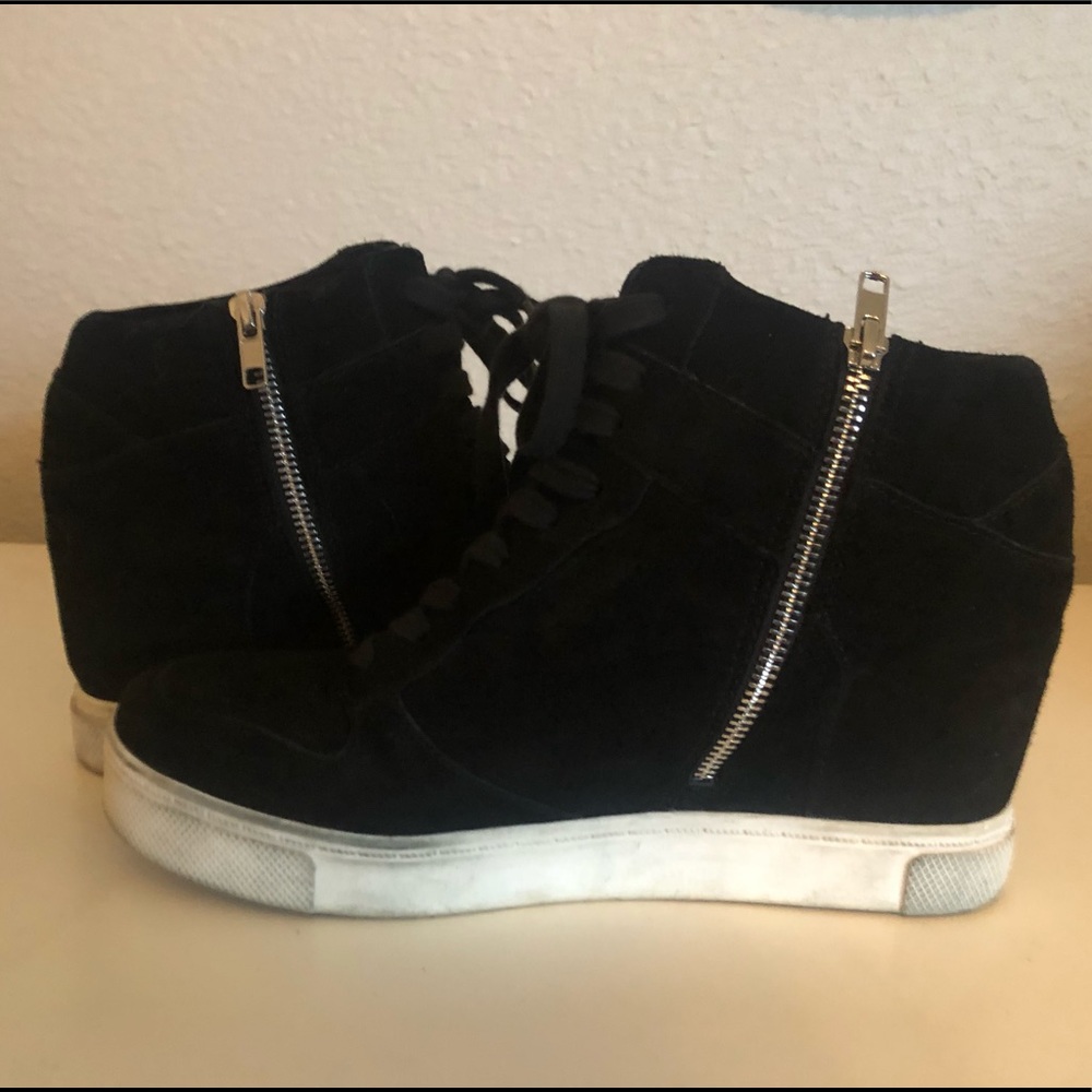 Steve Madden wedgie bootie sneaker